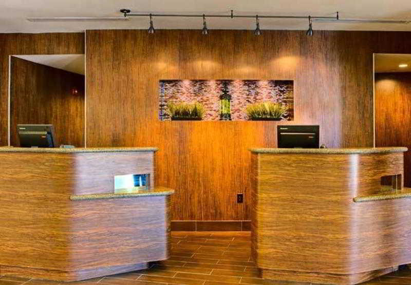 Hotel Courtyard By Marriott